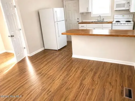 1903 Farrior Avenue SE Wilson NC 27893