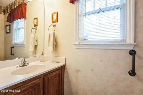 815 La Quinta Lane Hope Mills NC 28348