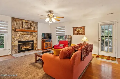 815 La Quinta Lane Hope Mills NC 28348