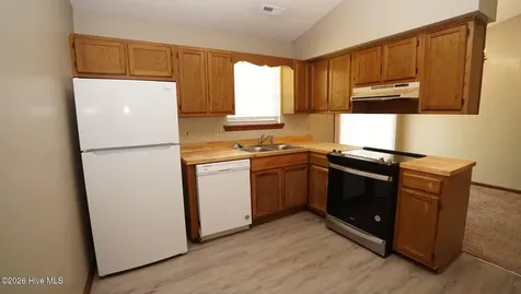 103 N Ginger Drive Hubert NC 28539
