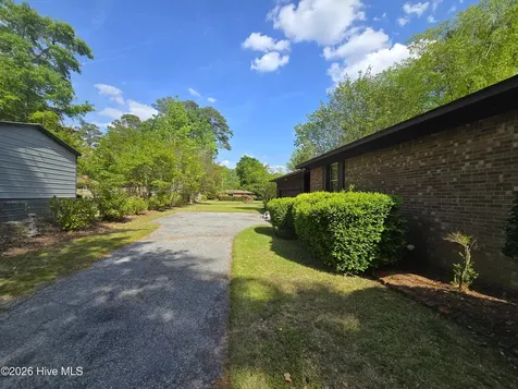 202 Haven Way S Washington NC 27889
