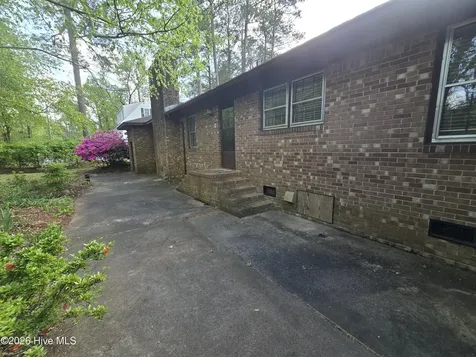 202 Haven Way S Washington NC 27889