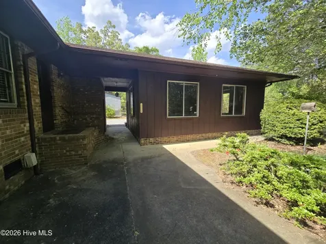 202 Haven Way S Washington NC 27889