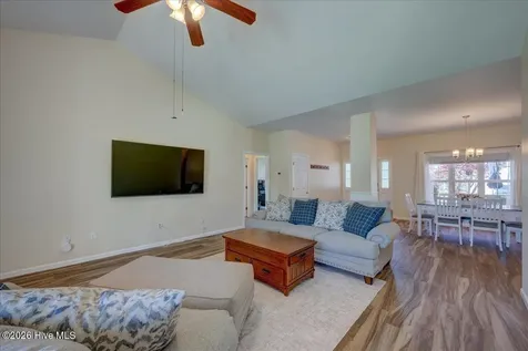 110 Blackheath Drive New Bern NC 28560