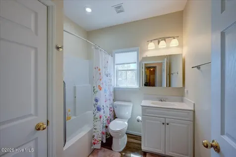 110 Blackheath Drive New Bern NC 28560