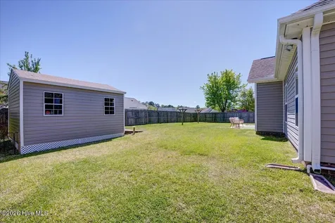 110 Blackheath Drive New Bern NC 28560