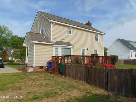 211 Woodfield Drive Nashville NC 27856