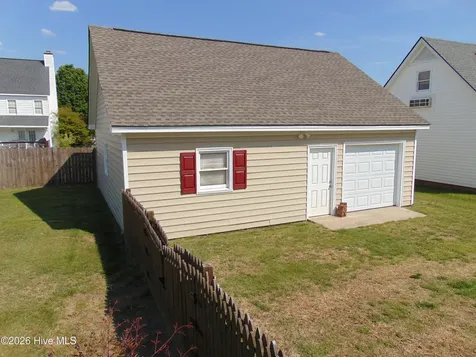 211 Woodfield Drive Nashville NC 27856