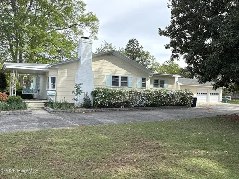 415 E 5th Street Washington NC 27889