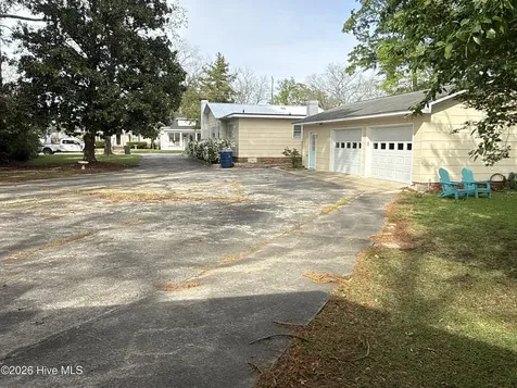 415 E 5th Street Washington NC 27889