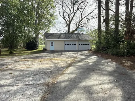 415 E 5th Street Washington NC 27889