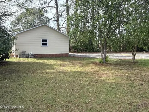 415 E 5th Street Washington NC 27889