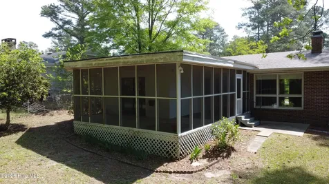 245 S Hillcrest Drive Goldsboro NC 27534