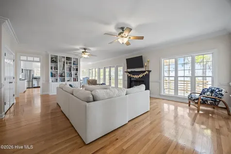 127 Riverview Drive Washington NC 27889
