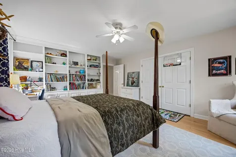 127 Riverview Drive Washington NC 27889