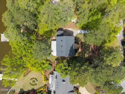 127 Riverview Drive Washington NC 27889