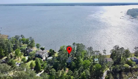 127 Riverview Drive Washington NC 27889