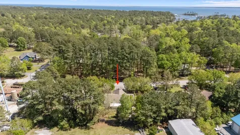 1117 Gilgo Road Oriental NC 28571