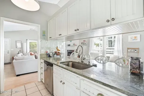 914 Oceanward Lane Carolina Beach NC 28428