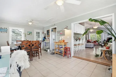 914 Oceanward Lane Carolina Beach NC 28428
