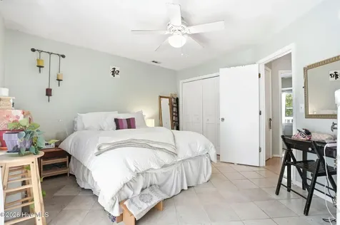 914 Oceanward Lane Carolina Beach NC 28428