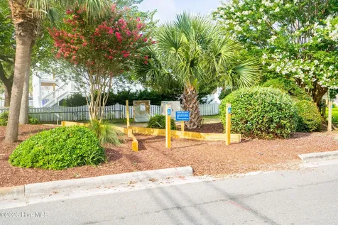 914 Oceanward Lane Carolina Beach NC 28428