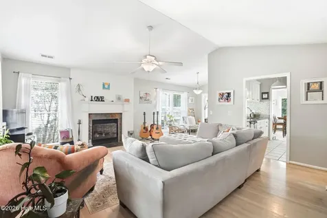 914 Oceanward Lane Carolina Beach NC 28428