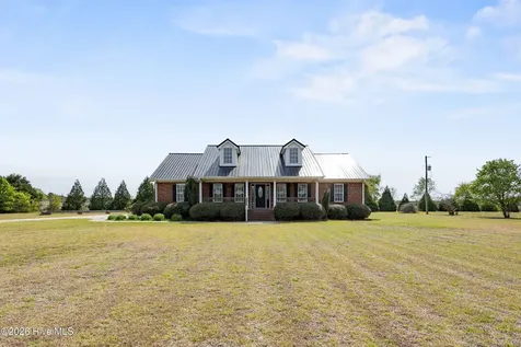 3032 S Nc 50 Highway Beulaville NC 28518