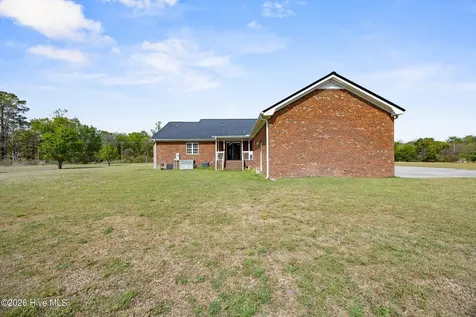 3032 S Nc 50 Highway Beulaville NC 28518