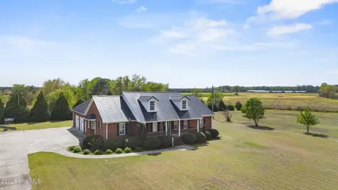 3032 S Nc 50 Highway Beulaville NC 28518