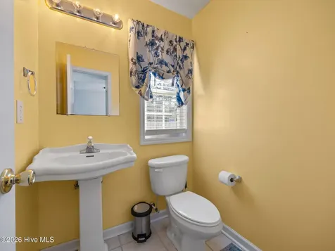 331 Rock Creek Drive S Jacksonville NC 28540
