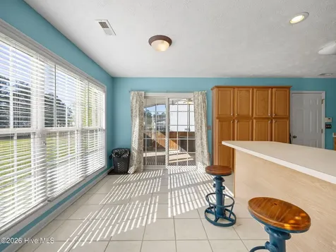 331 Rock Creek Drive S Jacksonville NC 28540