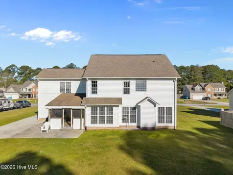 331 Rock Creek Drive S Jacksonville NC 28540