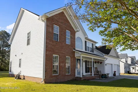 331 Rock Creek Drive S Jacksonville NC 28540