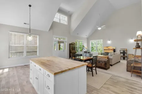 5430 Creek Pointe Road New Bern NC 28560