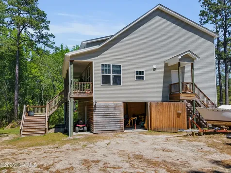5430 Creek Pointe Road New Bern NC 28560