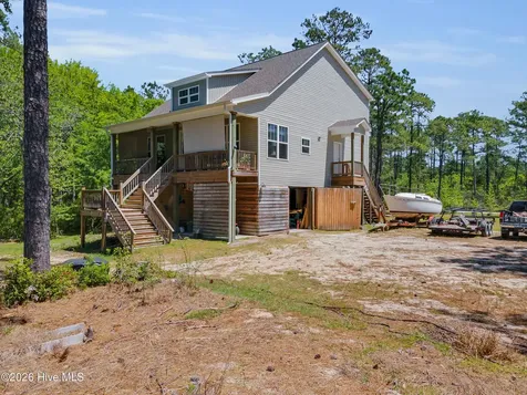 5430 Creek Pointe Road New Bern NC 28560