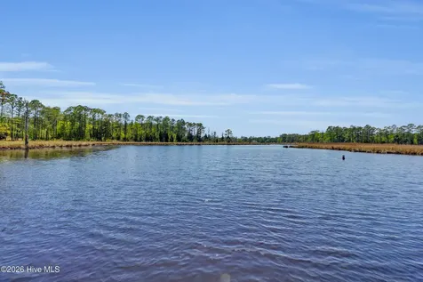 5430 Creek Pointe Road New Bern NC 28560