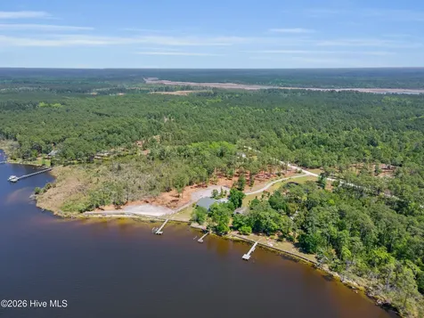 5430 Creek Pointe Road New Bern NC 28560