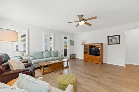 9165 Village Lake Drive SW Calabash NC 28467