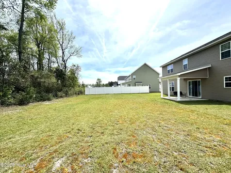 1109 Carteret Manor Drive Jacksonville NC 28546