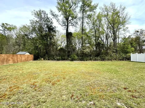 1109 Carteret Manor Drive Jacksonville NC 28546