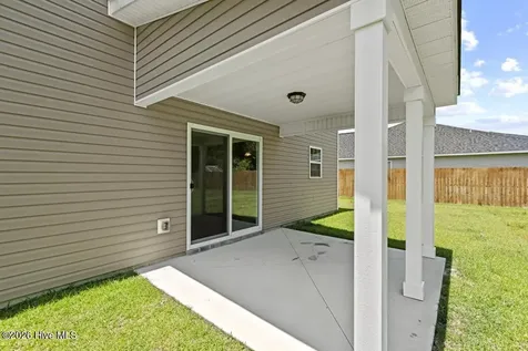 1109 Carteret Manor Drive Jacksonville NC 28546
