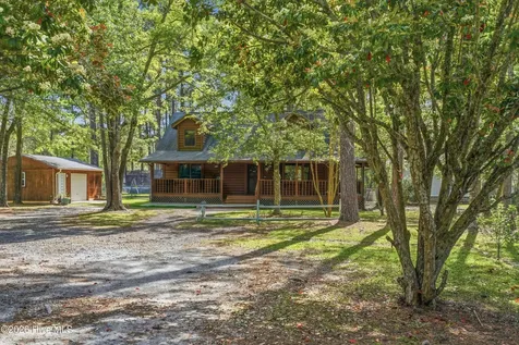 475 N Highway 172 Hubert NC 28539