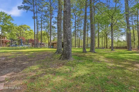 475 N Highway 172 Hubert NC 28539