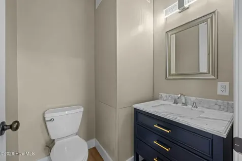 2180 Nc 304 Bayboro NC 28515