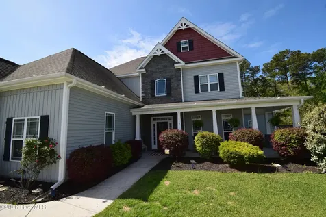612 Dezi Lane Hubert NC 28539