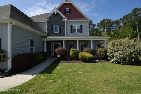 612 Dezi Lane Hubert NC 28539