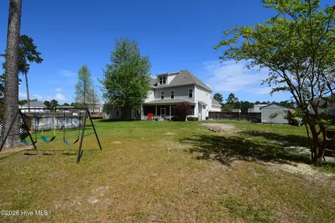 612 Dezi Lane Hubert NC 28539