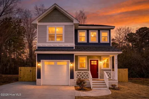 404 S Bodenheimer Street Burgaw NC 28425